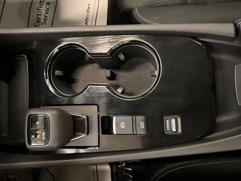 Used 2025 Nissan Rogue SV FWD image 24