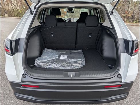 New 2026 Honda HR-V LX image 14