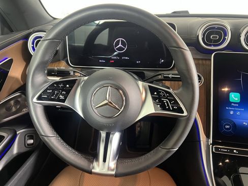 Used 2024 Mercedes-Benz CLE 300 4MATIC Cabriolet image 27