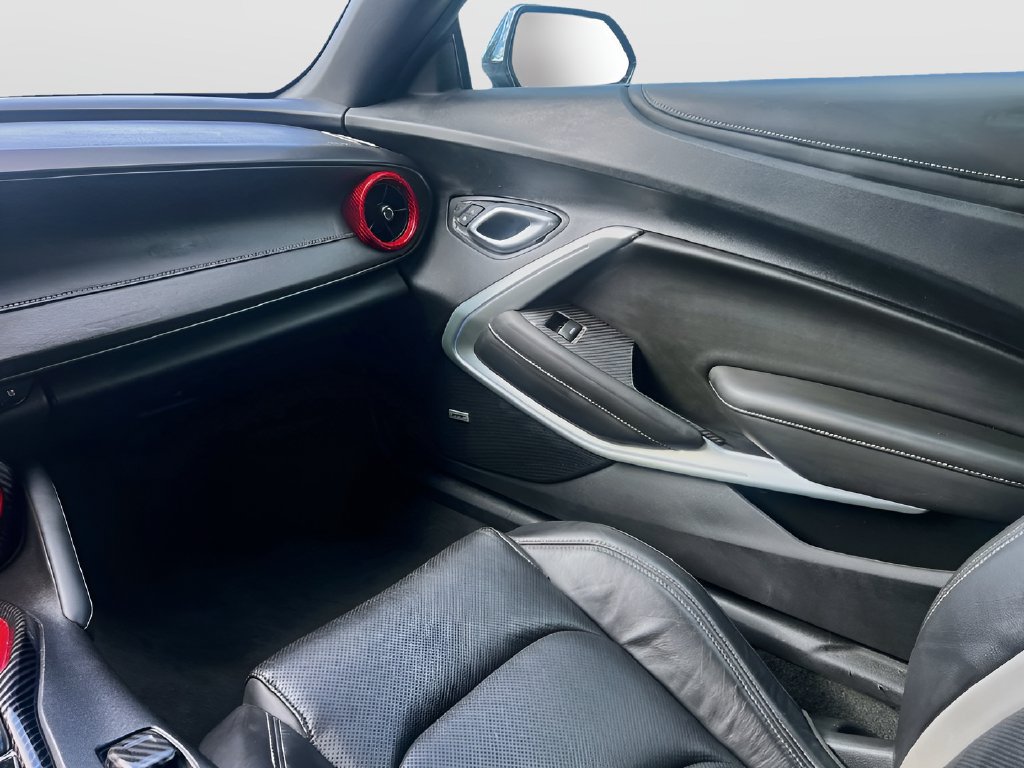 Used 2021 Chevrolet Camaro SS RWD image 25