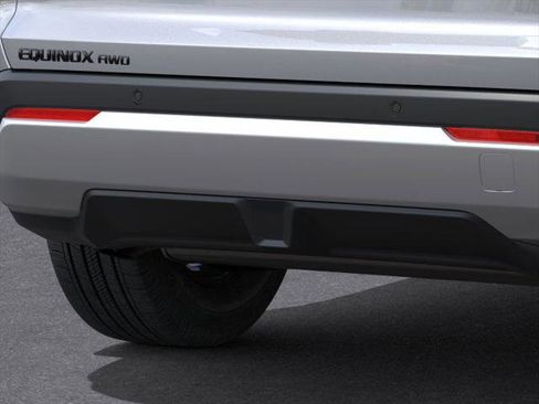 New 2026 Chevrolet Equinox LT w/ Convenience Package II image 14