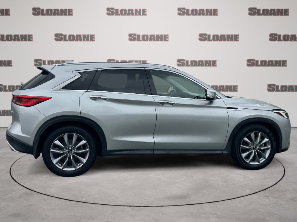 Used 2021 INFINITI QX50 Luxe AWD/4WD image 2