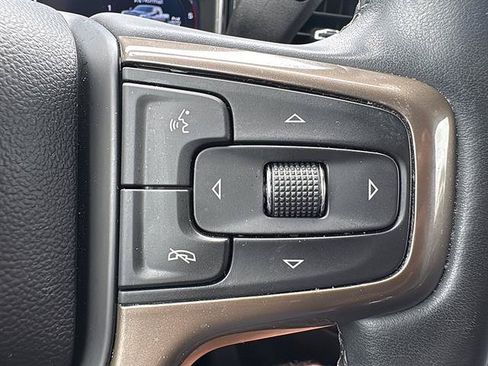 Used 2024 Chevrolet Silverado 2500 High Country w/ High Country Premium Package AWD/4WD image 24