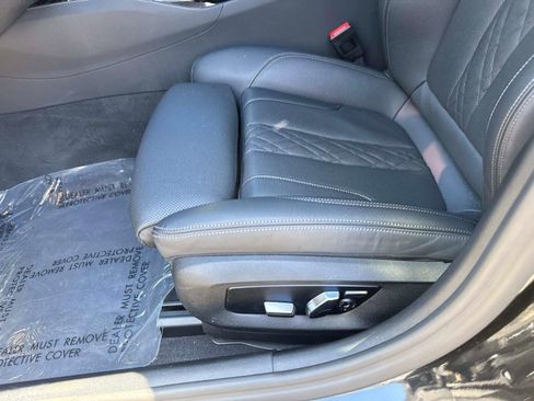 Used 2023 BMW 530e w/ M Sport Package RWD image 38