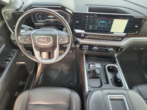 Used 2022 GMC Sierra 1500 SLT image 26