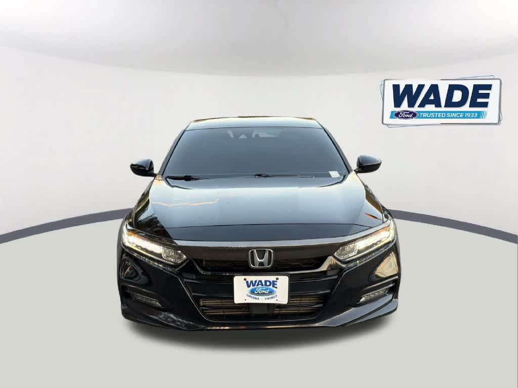 Used 2019 Honda Accord Sport image 2