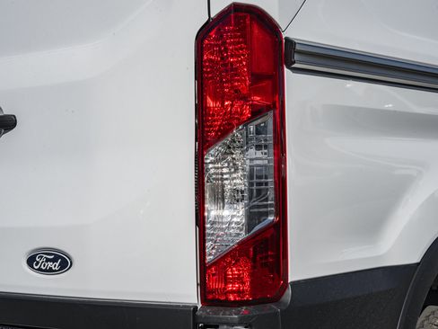 New 2026 Ford Transit 250 Low Roof w/ Load Area Protection Package image 7