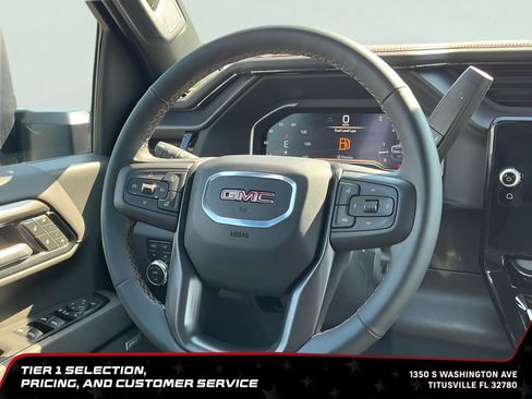 Used 2025 GMC Sierra 2500 AT4 w/ AT4 Premium Plus Package AWD/4WD image 32