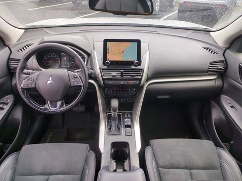 Used 2025 Mitsubishi Eclipse Cross SE AWD/4WD image 21