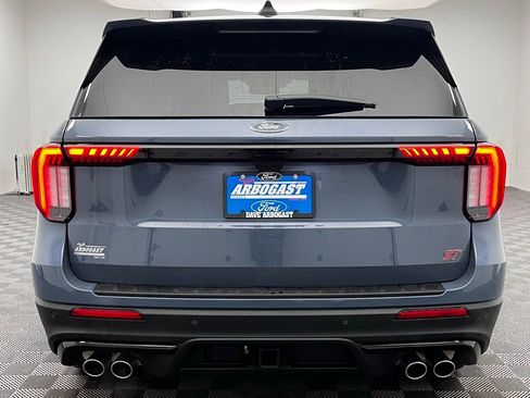 New 2026 Ford Explorer ST w/ Sun And Sound Package image 8