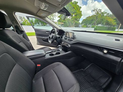 Used 2021 Nissan Altima 2.5 S w/ Driver Assist Package FWD image 24