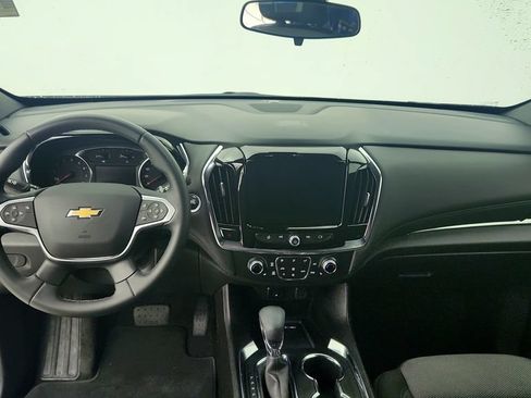 Certified 2023 Chevrolet Traverse LT FWD image 21
