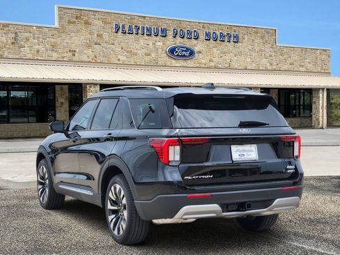 New 2026 Ford Explorer Platinum w/ LUX Leather Package AWD/4WD image 4