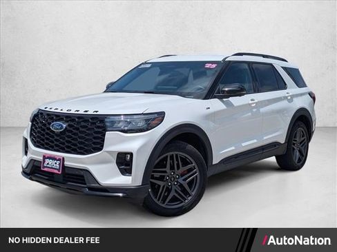 Used 2025 Ford Explorer ST-Line w/ ST-Line Street Pack AWD/4WD image 1
