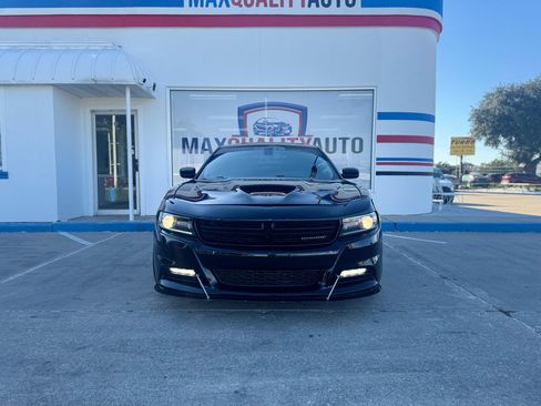 Used 2015 Dodge Charger R/T image 5