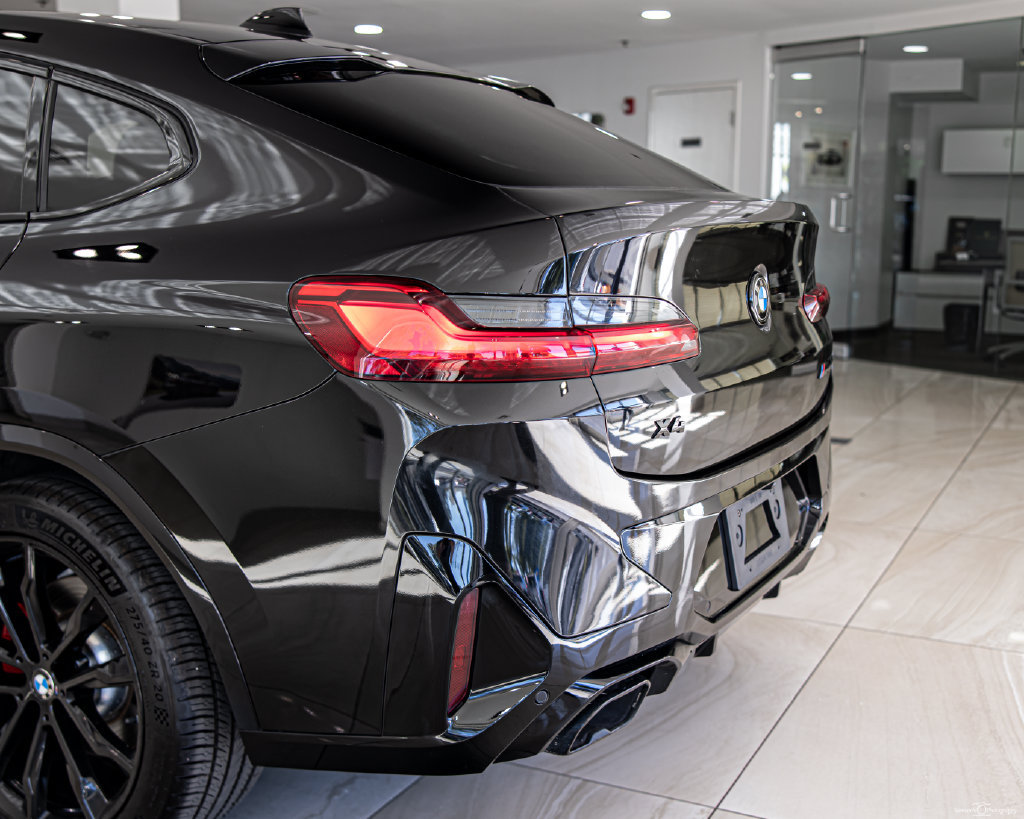 Used 2024 BMW X4 M40i AWD/4WD image 14
