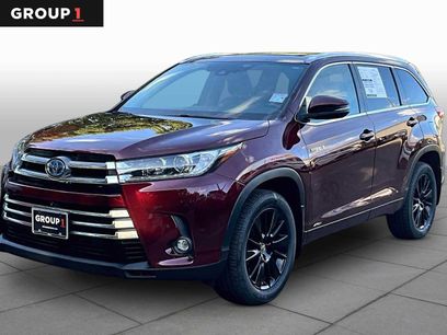 Used 2019 Toyota Highlander Limited Platinum