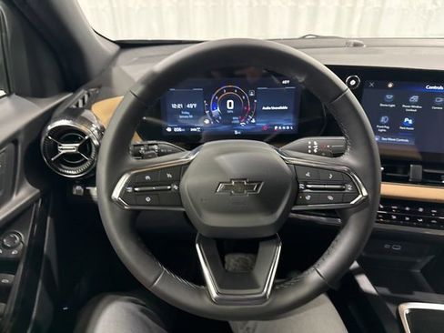 New 2026 Chevrolet Equinox ACTIV w/ Safety and Technology Package AWD/4WD image 20