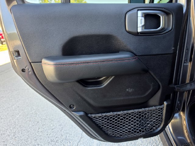 Used 2019 Jeep Wrangler Unlimited Rubicon AWD/4WD image 34