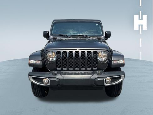 Used 2023 Jeep Gladiator Sport AWD/4WD image 2