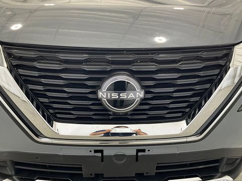 Used 2023 Nissan Rogue SL w/ SL Premium Package image 27