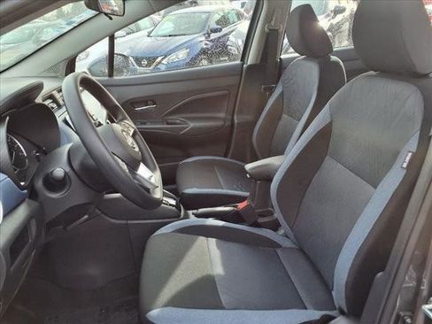 New 2025 Nissan Versa SV image 28