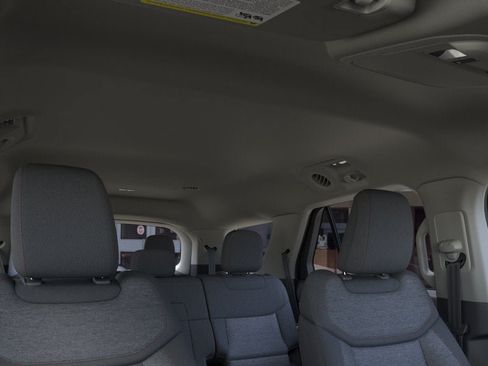 New 2026 Ford Explorer Active AWD/4WD image 22