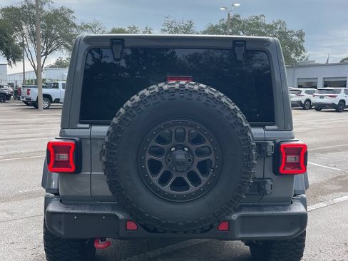 Used 2021 Jeep Wrangler Unlimited Rubicon w/ Xtreme Recon 35" Tire Package AWD/4WD image 6