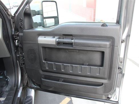 Used 2014 Ford F350 Lariat w/ Lariat Ultimate Package image 21