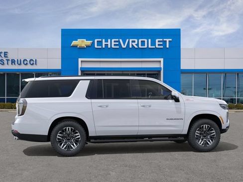 New 2026 Chevrolet Suburban Z71 w/ Z71 Off-Road Package AWD/4WD image 5