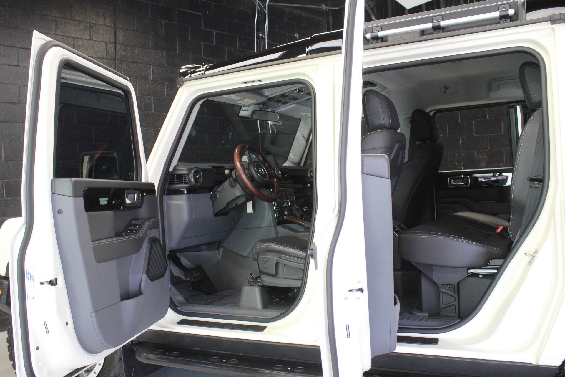 Used 2024 INEOS Grenadier Quartermaster AWD/4WD image 48