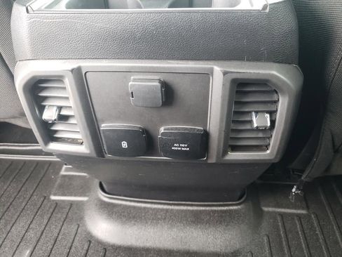 Used 2018 Ford F150 XLT w/ Equipment Group 302A Luxury image 16