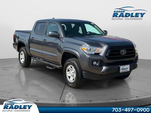 Used 2021 Toyota Tacoma SR AWD/4WD image 1