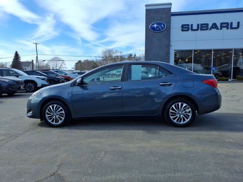 Used 2018 Toyota Corolla XLE image 4