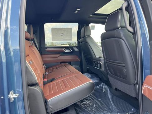 New 2026 GMC Sierra 2500 Denali Ultimate w/ Max Trailering Package image 32