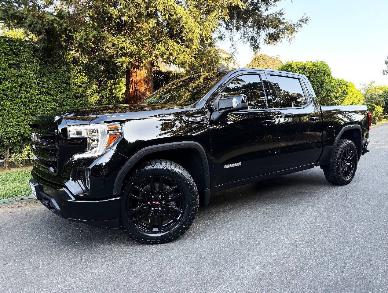 Used 2022 GMC Sierra 1500 Elevation w/ Driver Alert Package I RWD image 3