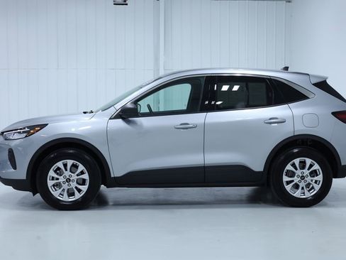 Used 2023 Ford Escape Active image 17