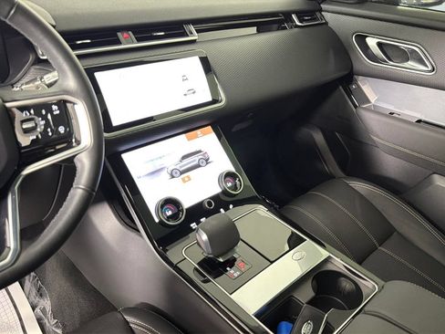 Used 2023 Land Rover Range Rover Velar R-Dynamic S AWD/4WD image 35