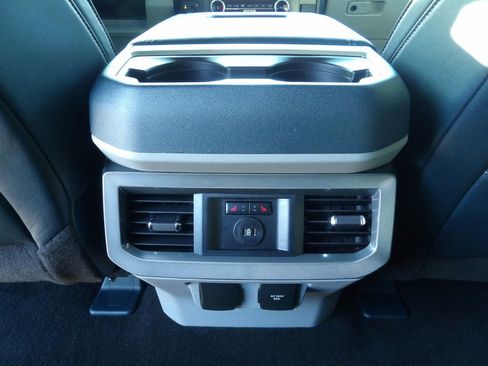 Used 2023 Ford F250 Limited w/ FX4 Off-Road Package image 39