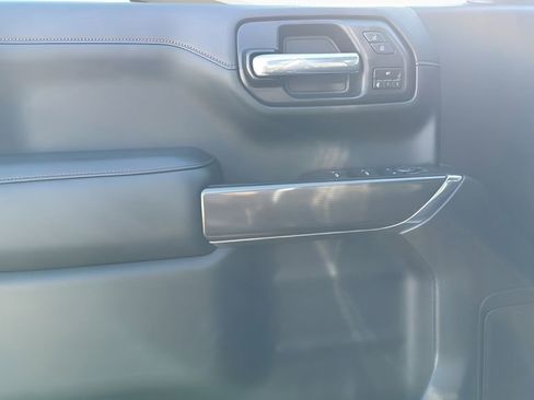 Used 2021 GMC Sierra 1500 AT4 image 25