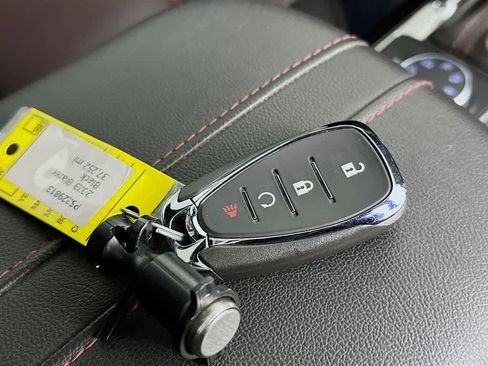 Used 2023 Chevrolet Blazer RS w/ Enhanced Convenience Package image 22