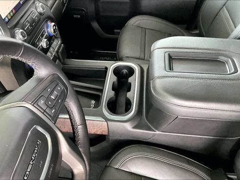 Used 2022 GMC Sierra 2500 Denali w/ Denali Ultimate Package AWD/4WD image 13