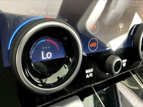 Used 2019 Land Rover Range Rover Sport HSE Dynamic AWD/4WD image 38