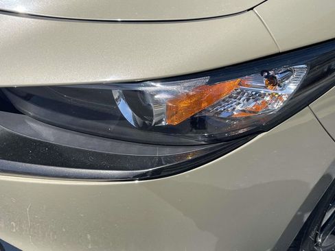 Used 2024 MAZDA MAZDA3 s image 10