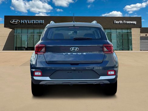 New 2026 Hyundai Venue SEL image 6