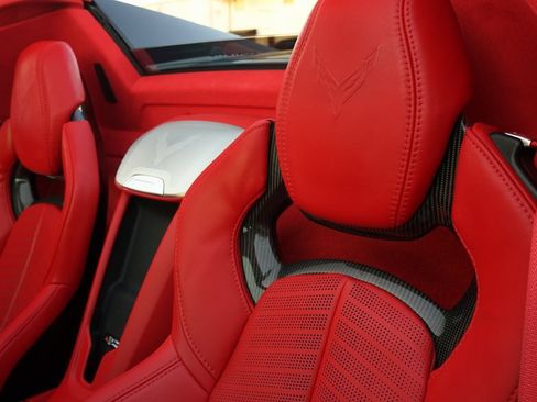 Used 2025 Chevrolet Corvette Z06 w/ Z07 Performance Package image 24