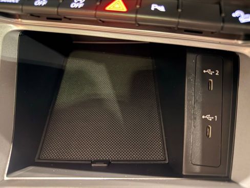 Used 2022 Audi Q3 2.0T Premium image 25