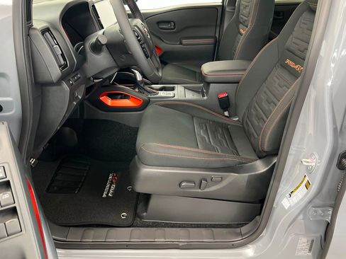 New 2026 Nissan Frontier PRO-4X w/ Pro-4x Convenience Package AWD/4WD image 17