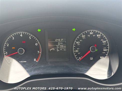 Used 2018 Chevrolet Suburban Premier image 18