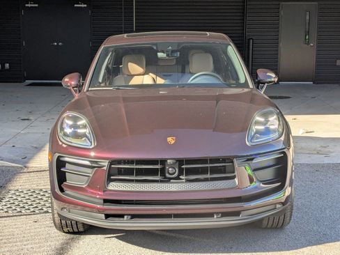 New 2026 Porsche Macan image 6